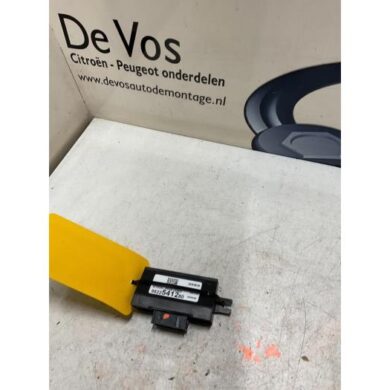 DS Automobiles DS3 Crossback 1.2 12V PureTech 155 Module (miscellaneous) 2019 9822541280