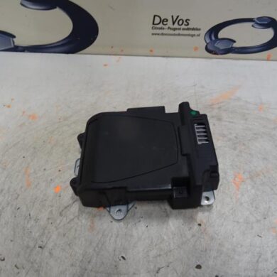 Peugeot 5008  Head-up display BHZ-BHZBH01 2016 9812525580