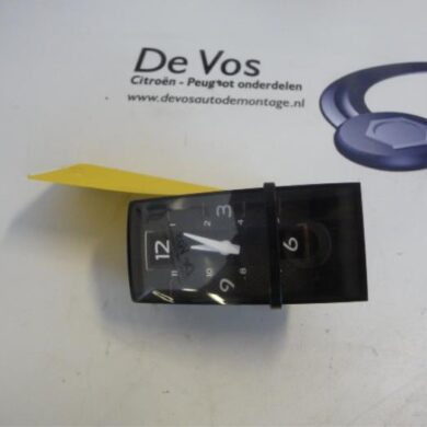 Citroen DS5  Clock 2013 9674252180