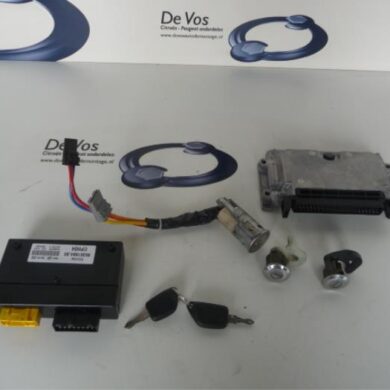 Peugeot 306 1.6i XR,XT,ST Computer Motormanagement NFZ 1999 1929WA