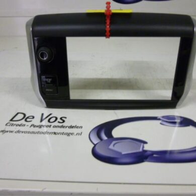 Peugeot 208 1.4 16V Diversen 8F01-8FP8F01 2012 96738995VV 20CQ88