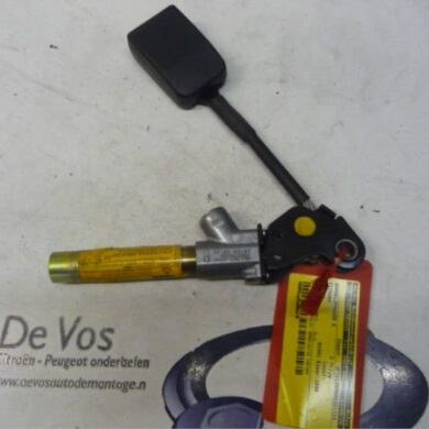 Citroen Xantia 1.9 SD Gordelspanner rechts 1996 8972S2