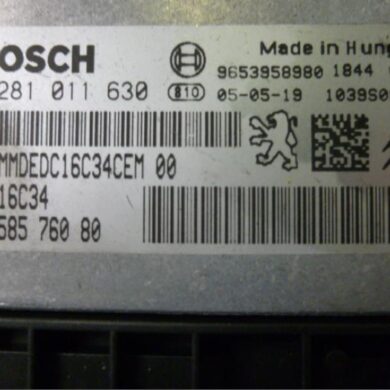 Peugeot 307 1.6 HDiF 110 16V Engine management computer 9HZ 2005 1940FZ