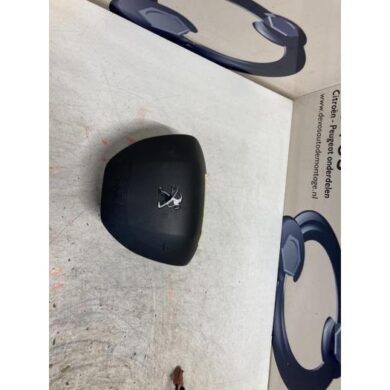 Peugeot 2008 1.6 VTI 16V Left airbag (steering wheel) 2013 98072114ZD
