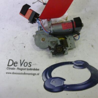 Peugeot 405 1.6 SRi,GRi Sunroof motor 1992 665108