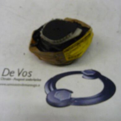 Citroen Xsara 2.0 HDi 90 Rear seatbelt, centre 2001 8974KZ