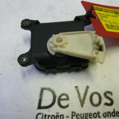 Citroen C5 2.0 HDi 110 Heater valve motor 2002 6447H5