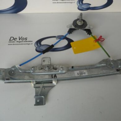 Peugeot 208 1.2 Vti 12V PureTech 82 Fenstermechanik 4-türig links hinten 2013 9673153980