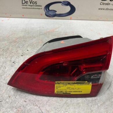 Peugeot 308 1.6 BlueHDi 120 Taillight, right 2015 9678094880