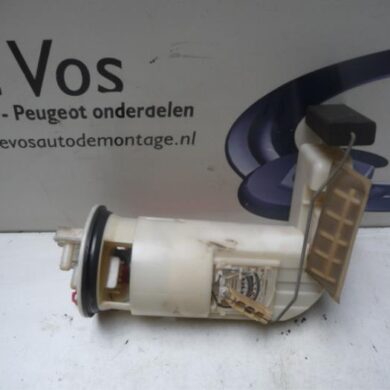 Citroen Saxo 1.1i X,SX Electric fuel pump HDZ 1997 1525E1