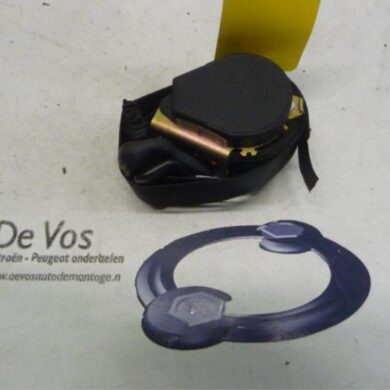 Citroen Saxo 1.1i X,SX Front seatbelt, left 1999 8973Y1