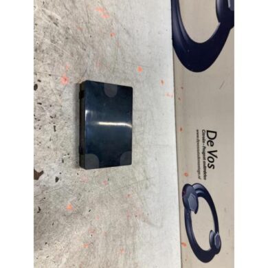 DS Automobiles DS7 Crossback  Wireless charger 2018 9813403280