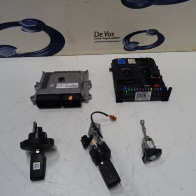 Citroen Berlingo  Computer Motormanagement HNZHN01 2017 1616439880