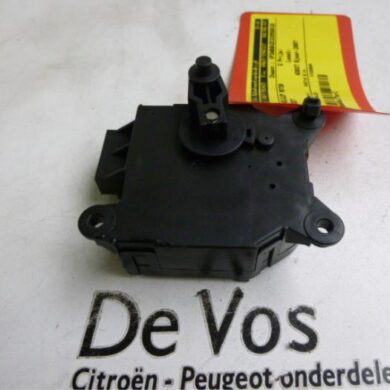 Peugeot 207 1.6 HDiF 16V Heater valve motor 2007 6447TZ