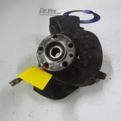 Peugeot 807  Fusee links-voor 2006 364667