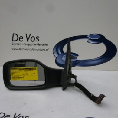 Peugeot 106 1.4 XT i Wing mirror, left 1994 8148QJ