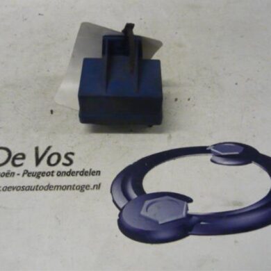 Citroen AX 14 D,RD,TRD,TGD Glow plug relay 1992 598116