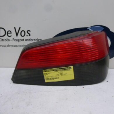 Peugeot 306 1.9 D Achterlicht rechts 1999 6351H7