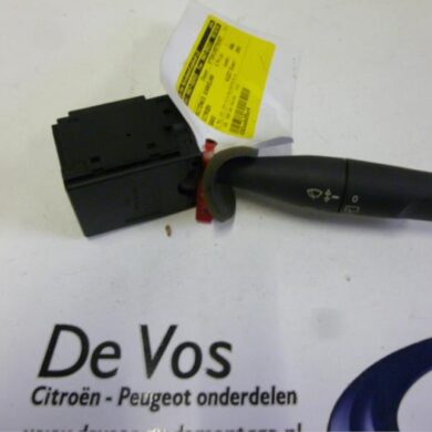 Citroen Saxo 1.5 D Wiper switch 2001 6239G6