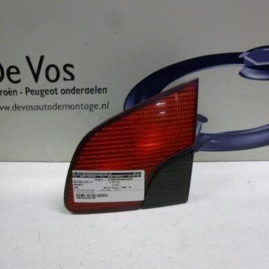 Peugeot 406 1.9 dT Achterlicht rechts 1998 6351H6