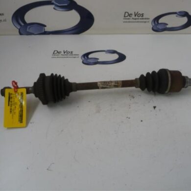 Peugeot 206 PLUS 1.4 XS Aandrijfas links-voor KFW 2009 3272XJ-3272XK 20CQ83