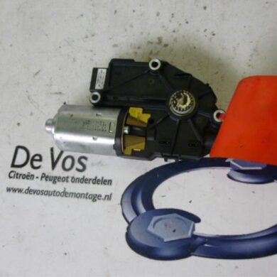 Peugeot 407  Sunroof motor 2004 8401EW