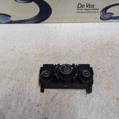 Peugeot RCZ  Heater control panel 2012 6452S2