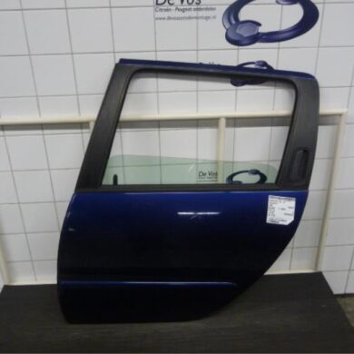 Peugeot 206 1.4 HDi Portier 4Deurs links-achter 2005 9006F4