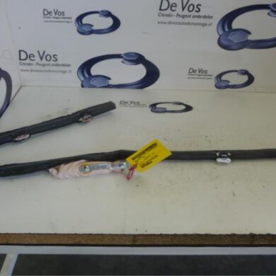Peugeot 308  Roof curtain airbag 2015 9805768480