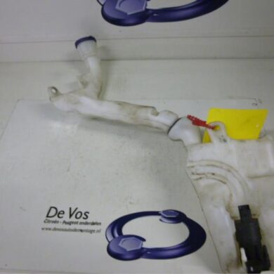 Citroen DS3 1.6 VTi 120 16V Front windscreen washer reservoir 2011 6431N6