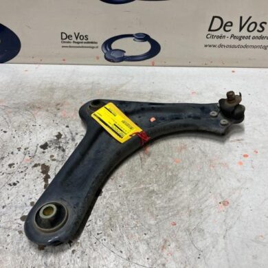 Citroen C4 Cactus  Draagarm rechts-voor 2014 3521S9-9845235480