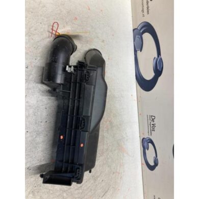 Peugeot 3008 1.6 e-THP 165 16V Air box 5GZ 2017 9804412280