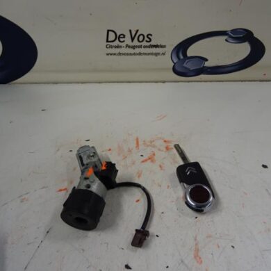 Citroen DS3  Ignition lock + key 2010 4162PT