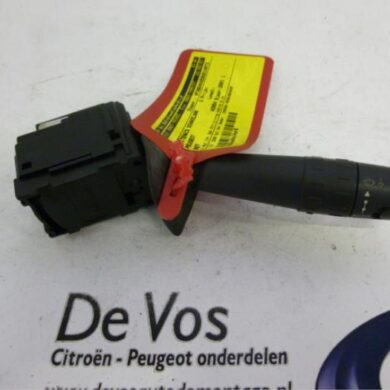 Peugeot 607 2.2 HDi 16V FAP Ruitenwis Schakelaar 2001 6239A8