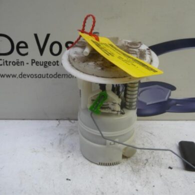 Peugeot 308 1.4 VTI 16V Electric fuel pump 8FS 2008 1525NQ