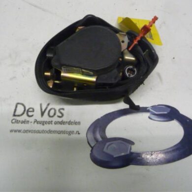 Peugeot 807 2.2 HDiF 16V Gordelspanner links 2003 8974XF