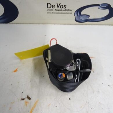Peugeot 308 1.6 HDi 16V FAP Seatbelt tensioner, right 2010 8975K5