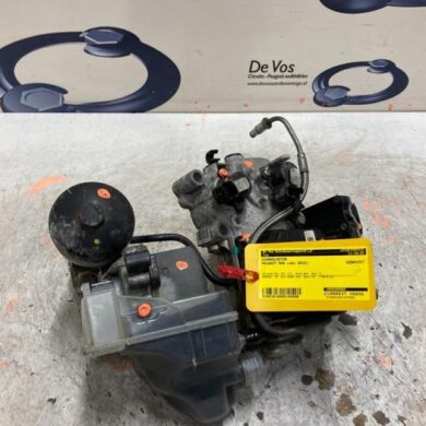 Peugeot 508  Schakelmotor 2012 1608880980 20DR25