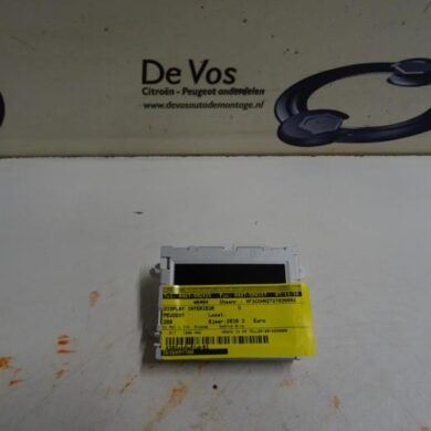 Peugeot 208  Interior display HNZ-HNZHN01 2016 1616897780