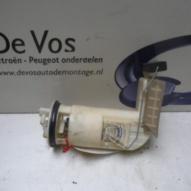 Peugeot 106 1.6 XS Brandstofpomp Elektrisch NFZ 1997 152587