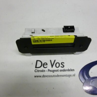 Peugeot 206 1.4 XR,XS,XT,Gentry Interior display KFW 2004 6155FE-6155FC-6155Q9-6155R4