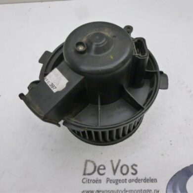 Peugeot 206 1.6 XS,XT Heating and ventilation fan motor 2000 6441J9