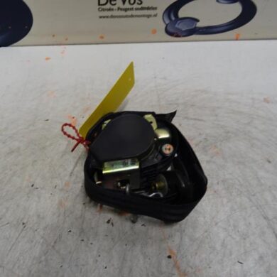 Citroen C4 1.6 16V Gordelspanner rechts 2005 8974T5