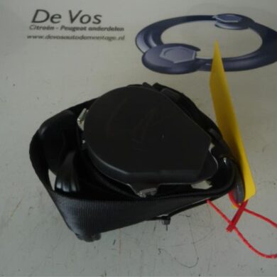 Peugeot 308  Rear seatbelt, left 2012 8975T8