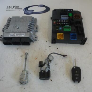 Peugeot 508  Engine management computer 9HD-9HD9H05 2013 1610561380