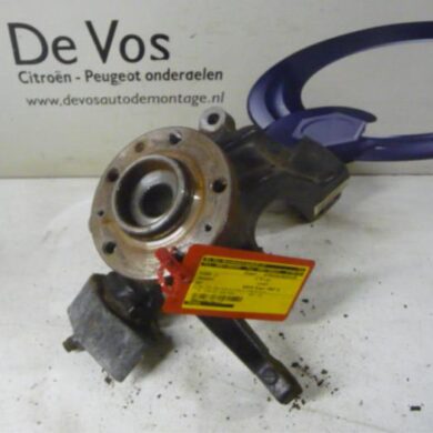 Peugeot 607 2.7 HDi V6 24V Fusee links-voor 2007 364686