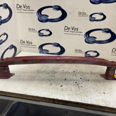 Peugeot 2008 1.2 12V e-THP PureTech 130 Rear bumper frame 2018 9678455580-9808616680