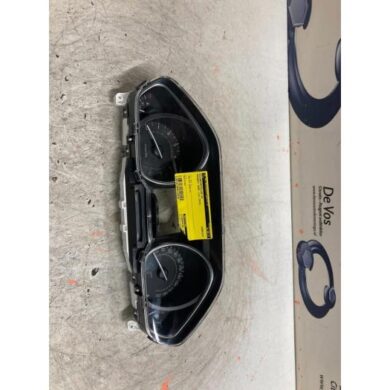 Peugeot 2008 1.2 12V e-THP PureTech 110 Odometer KM 2018 9824707380