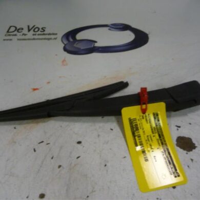 Peugeot 308  Rear wiper arm 2014 1610785080