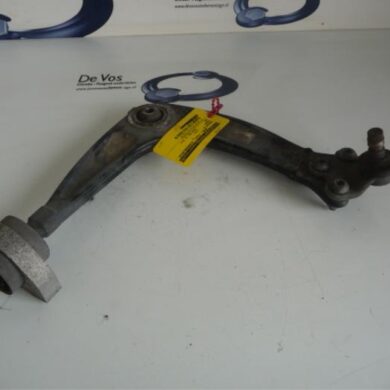 Peugeot 508  Front wishbone, right 2011 3521V1